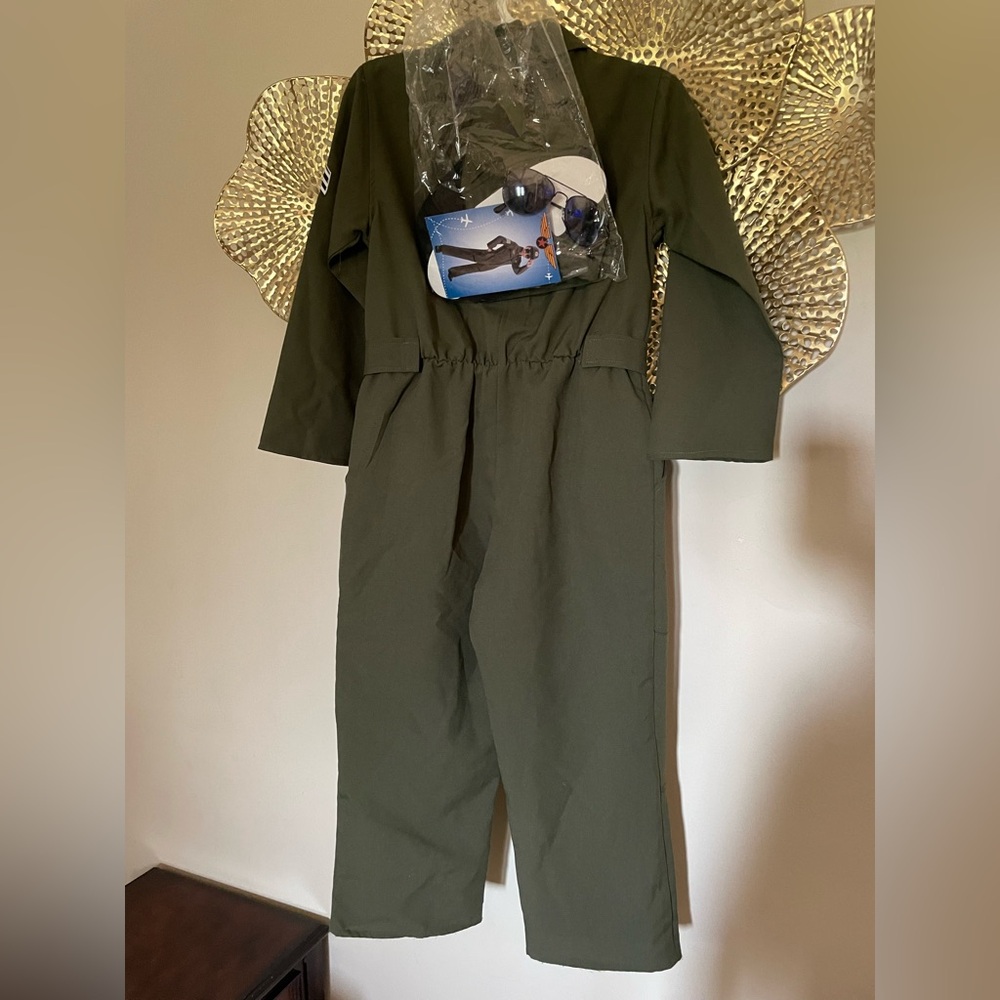 Top Gun / Maverick aviator jumpsuit.